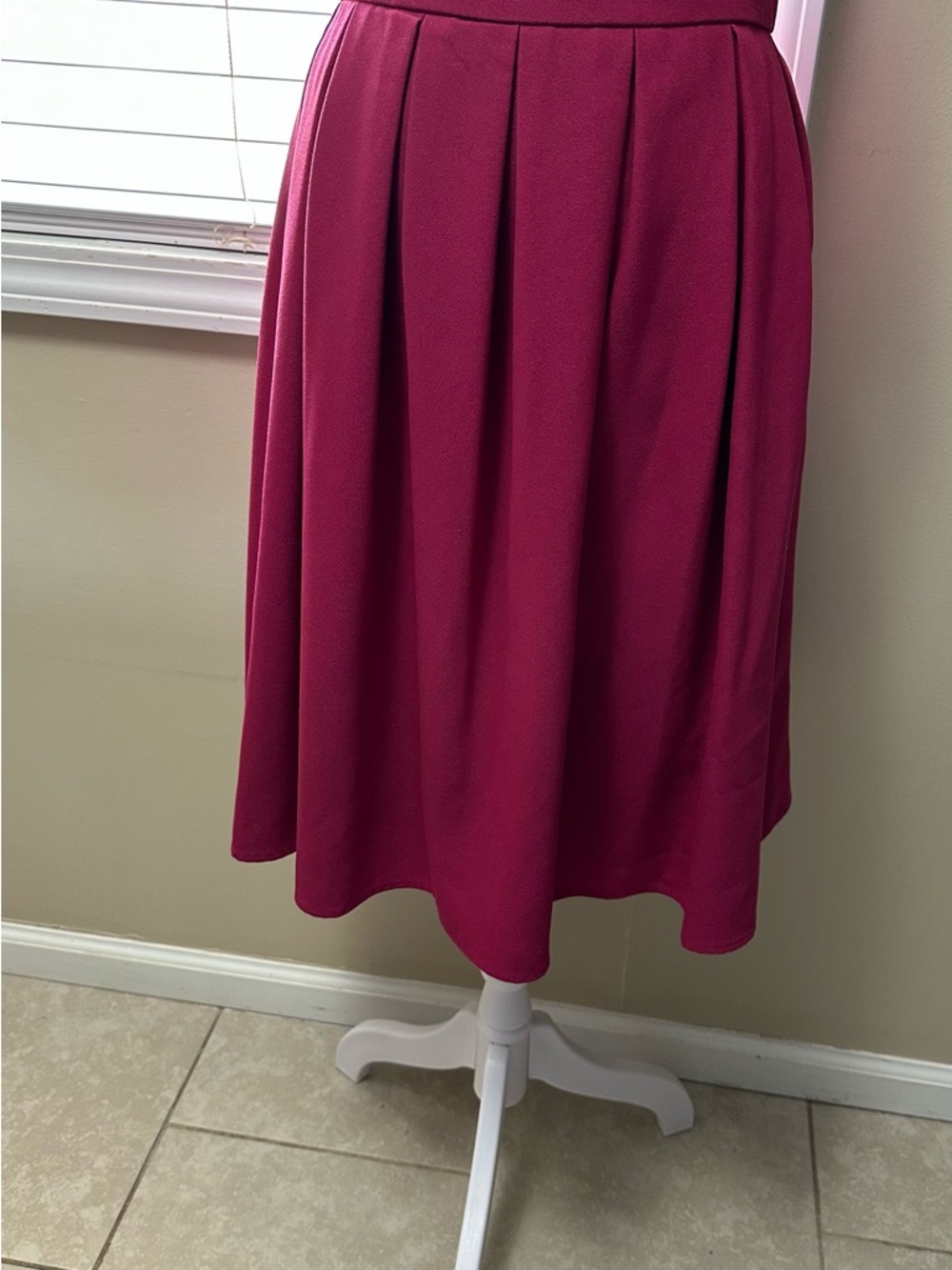 Women's Magenta Pleated Midi Skirt
